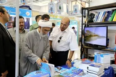 پورمحمدی نمایشگاه کتاب
