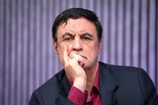 موضع رهبر انقلاب روشن است؛ وحدت/ به اقلیت تفرقه‌انداز نباید توجه کرد