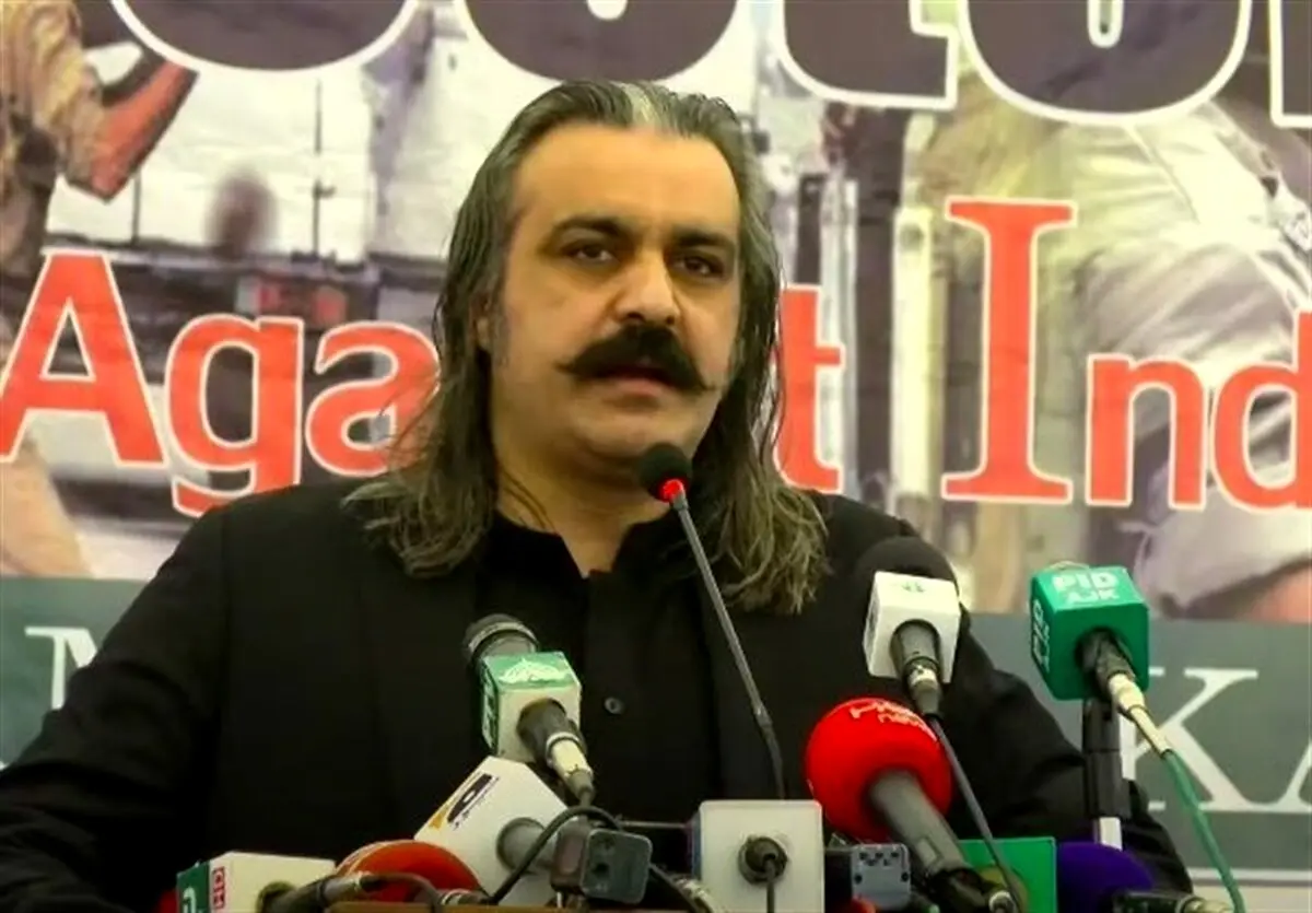وزیر ارشد ایالت خیبر پخت و نخ وا و عضو تحریک انصاف بازداشت شد