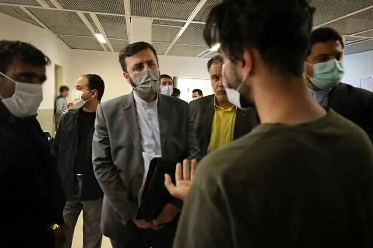 دیدار و گفتگوی دبیر ستاد حقوق بشر با بازداشت شدگان اغتشاشات