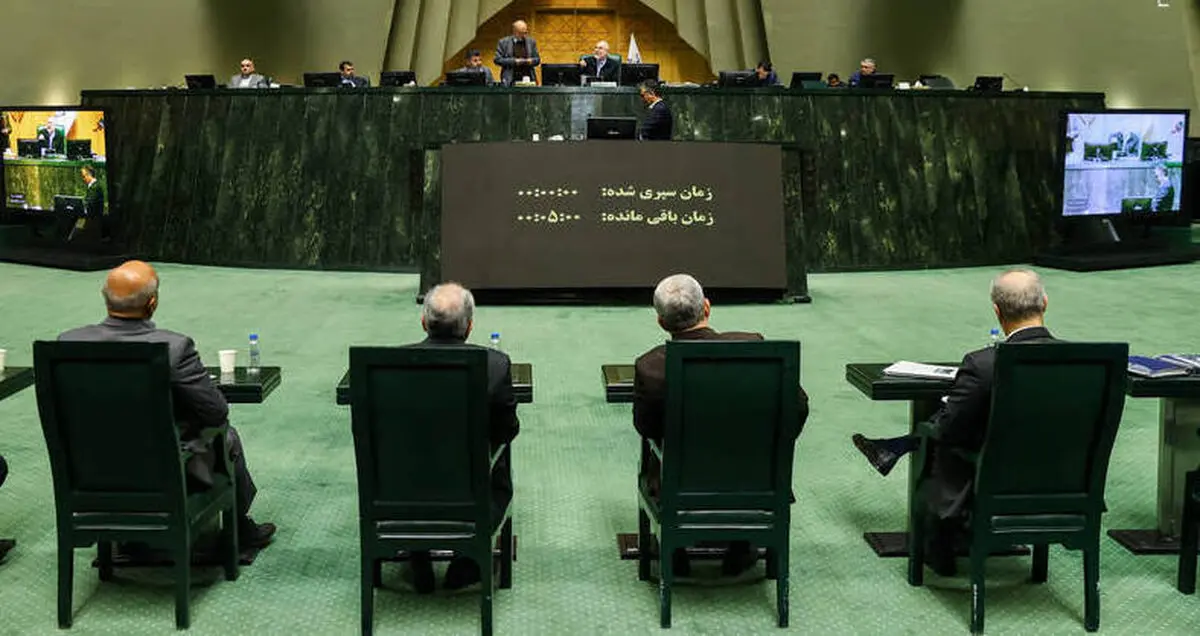 بودجه شدیدا انقباضی بسته شد ؛ دولت ترمز هزینه‌ها را کشید