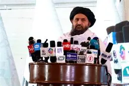 ملا برادر: اعمال فشار سیاسی و اقتصادی به نفع هیچ طرف نیست