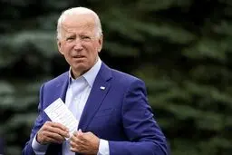 خشک شدن بایدن مقابل خبرنگاران