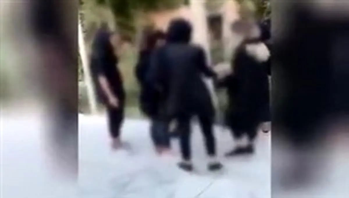 جزئیات دستگیری هلیا دختر قمه کش