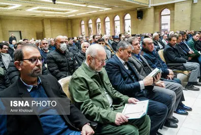 محمد شریعتمداری