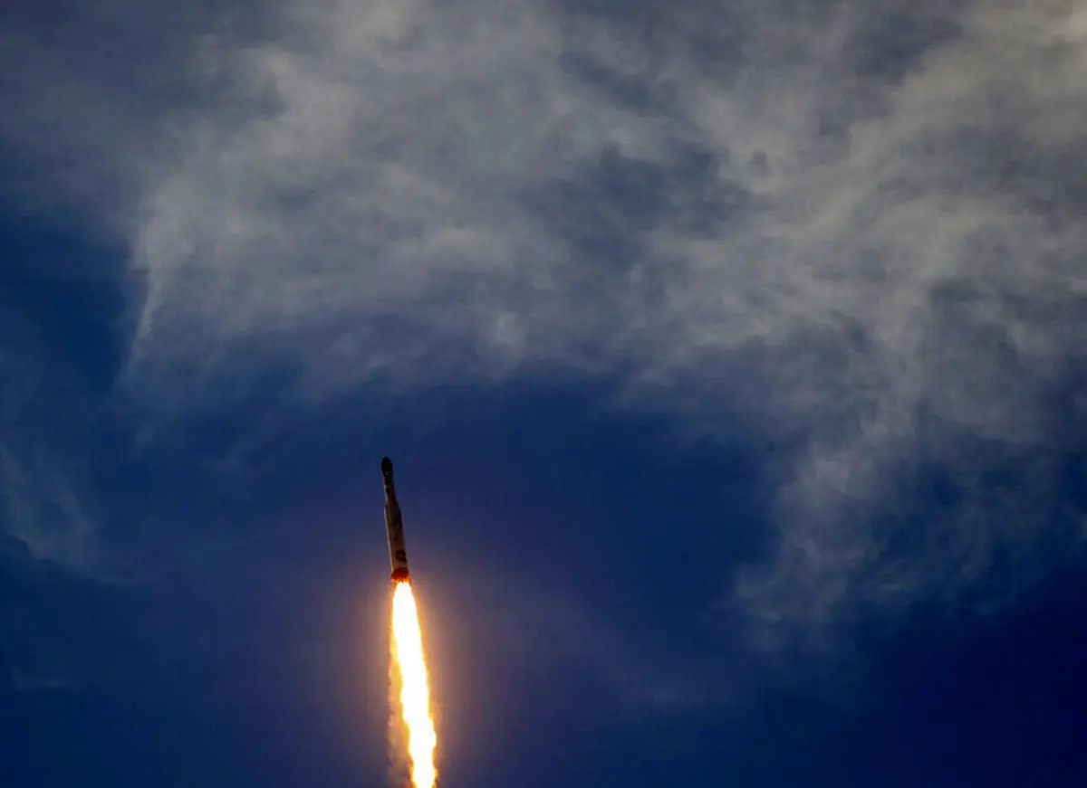 موشک مخفی ایران با کلاهک 8 تنی و توان نابودی یک شهر + عکس