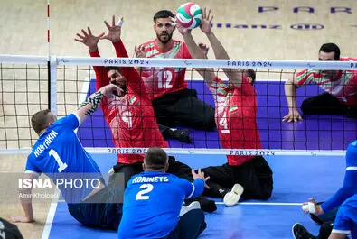 والیبال نشسته