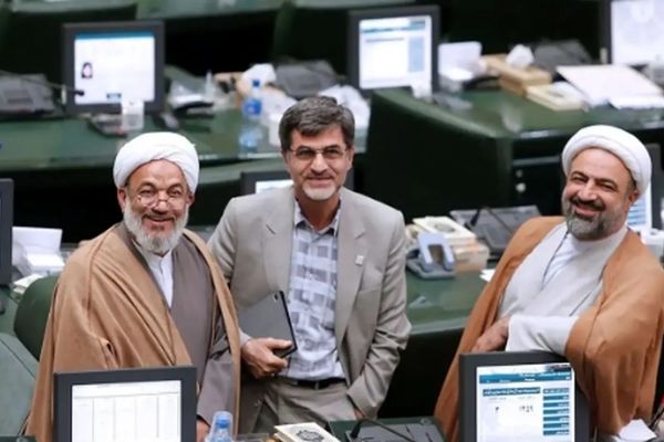  پشت‌پرده حمله تندروهای مجلس به دولت و روحانی و ظریف