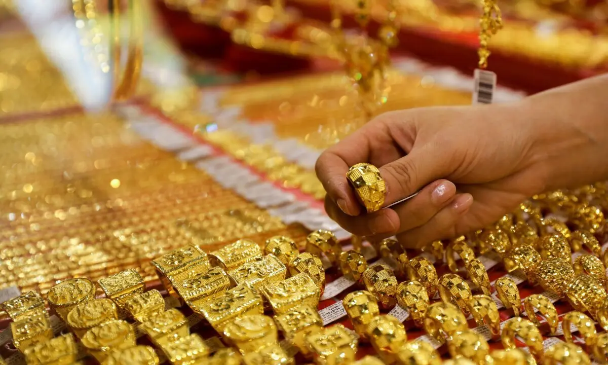 پیش بینی قیمت طلا و سکه امروز ۱۰ خرداد ۱۴۰۴