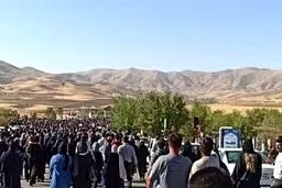 وضعیت شهر بعد از تشییع مهسا؛ اینترنت تلفن همراه قطع!