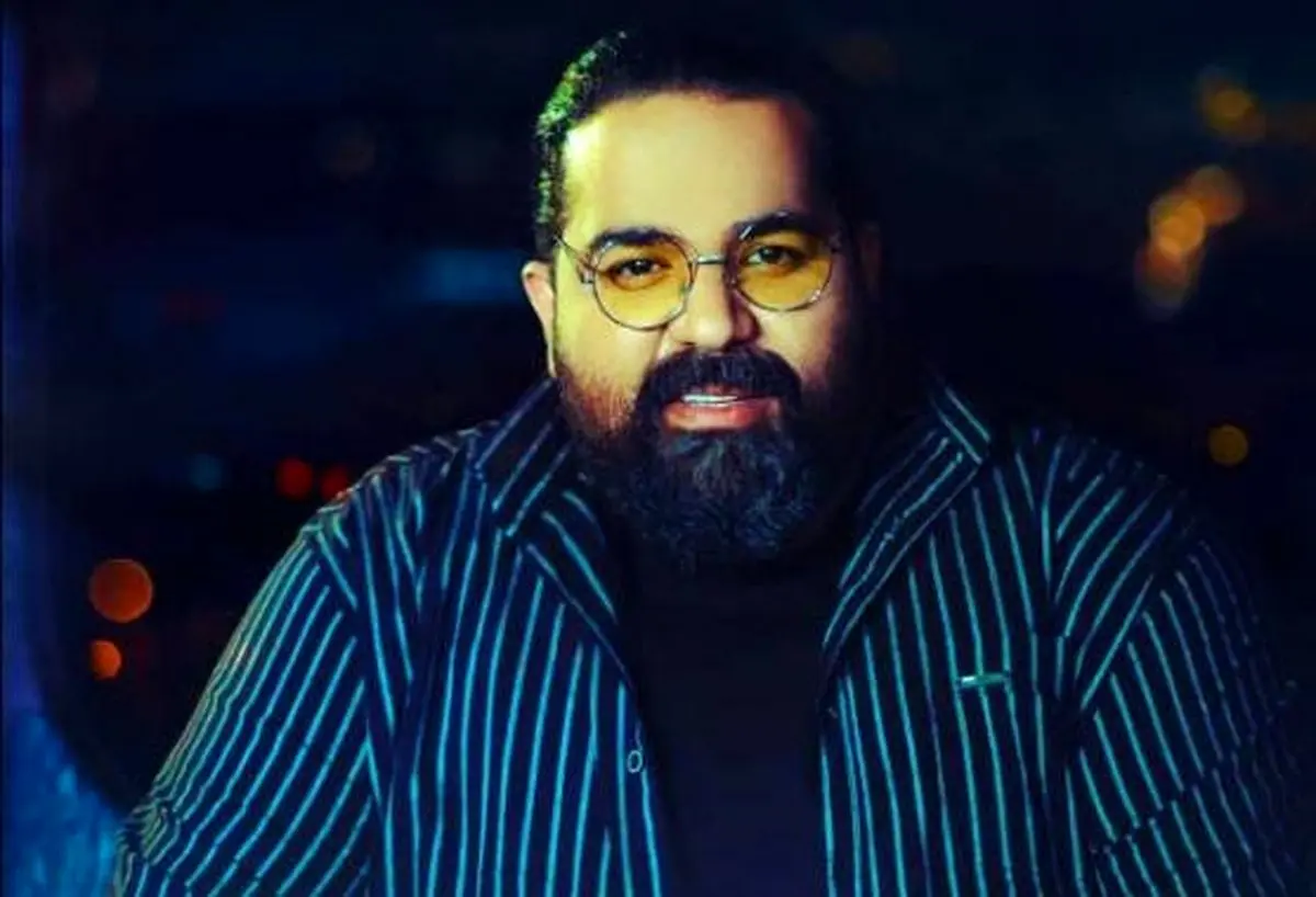 رضا صادقی و خانواده اش در حرم امام رضا(ع) +عکس دیده نشده 