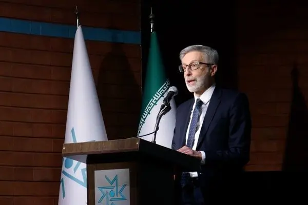 فرانسه به سمت ایران تغییر مسیر داد