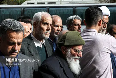 محمد علی اسلامی ندوشن
