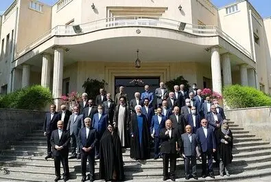 تصاویر آخرین جلسه هیات دولت روحانی