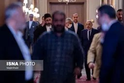 تصاویر کنفرانس تاریخ روابط خارجی ایران