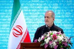 رئیس جمهور: در به در دنبال آدمهایی هستیم که به ما کمک کنند