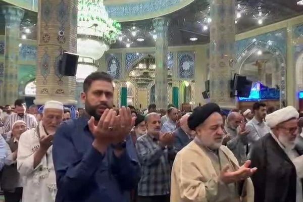  برپایی نماز عید قربان در مسجد جمکران