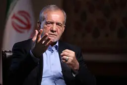 پزشکیان: ترامپ خوابش را ببیند نارسایی‌ها را به رخ ما بکشد