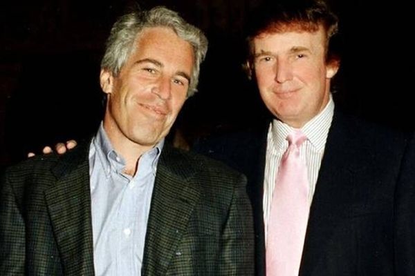 مدارک جدید از ارتباط ترامپ با شبکه فساد اخلاقی