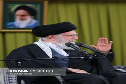 بازتاب بیانات رهبر انقلاب در خطبه‌های نماز عید فطر در رسانه‌های خارجی

