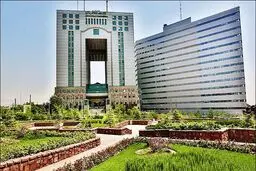 اماکن وزارت راه و شهرسازی در اختیار مردم قرار می‌گیرد