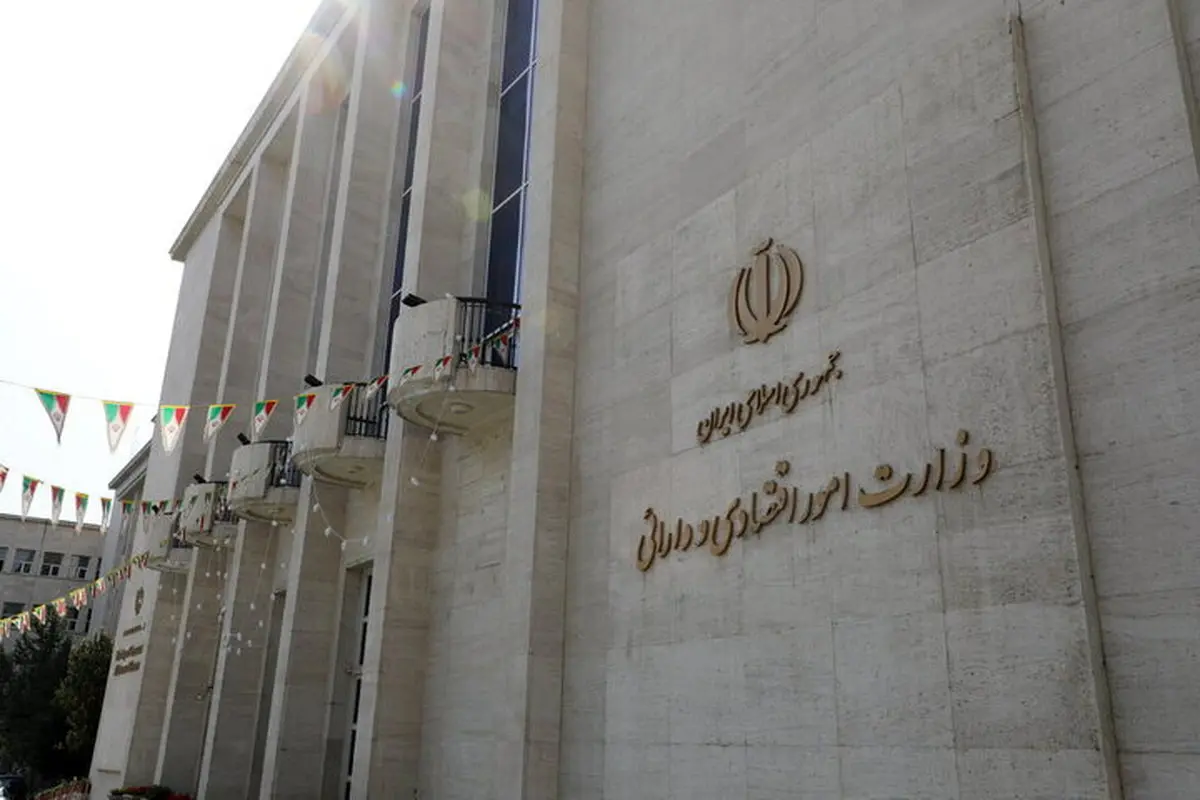 تعلل در معرفی وزیر؛ تاکتیک سیاسی یا بی‌برنامگی؟