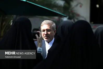 حاشیه جلسه هیئت دولت