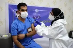 دوربین مخفی در مرکز واکسیناسیون ضد کرونا