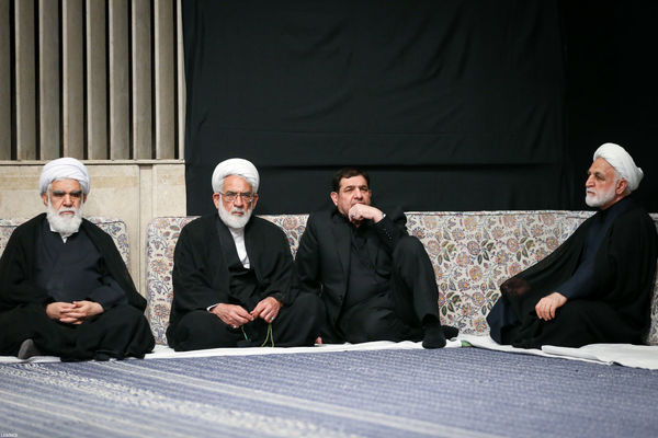 تصاویر شب تاسوعای حسینی در حسینیه امام خمینی (ر])