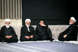 تصاویر شب تاسوعای حسینی در حسینیه امام خمینی (ر])