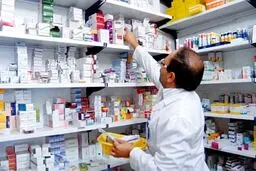 افزایش قیمت دارو و دولت بی‌عمل سیزدهم/ خطر حذف سلامت از سبد خانوار ایرانی