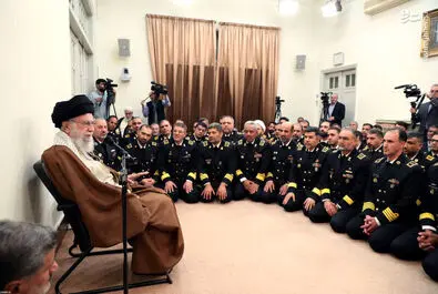 نیروی دریایی با رهبر انقلاب