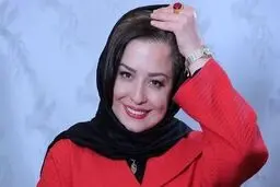 
سلفی مهراوه شریفی نیا در پشت پرده برنامه بندبازی 