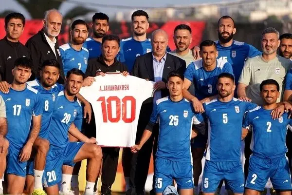 لشکرکشی به مکزیک با پول بیت المال