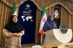 اولین نشست سخنگوی دولت در سال ۱۴۰۴؛ از کالابرگ و مذاکرات تا برکناری دبیری و پیامک‌های حجاب