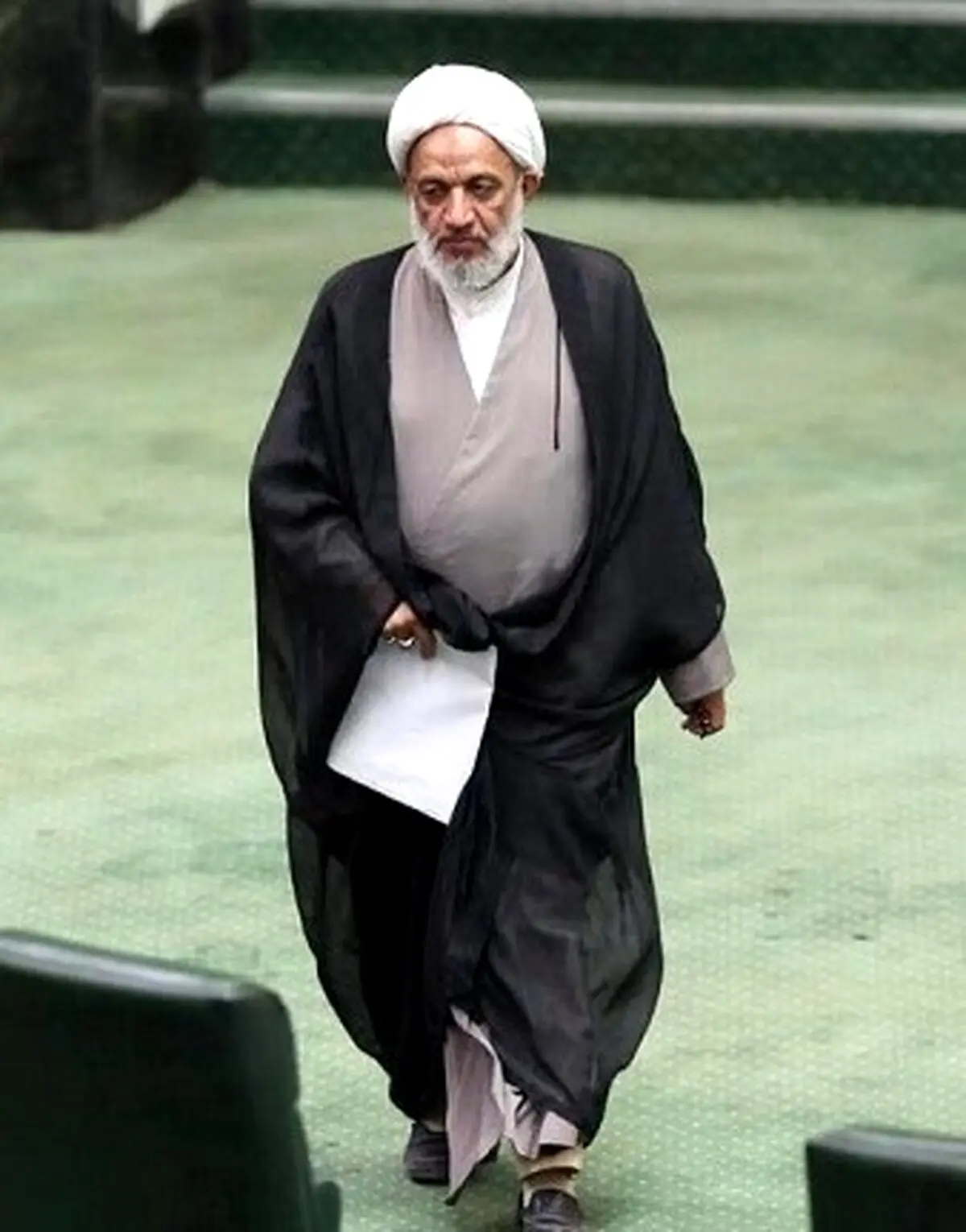 آقاتهرانی: دستگاه‌‌های دولتی به موضوع حجاب ورود کنند