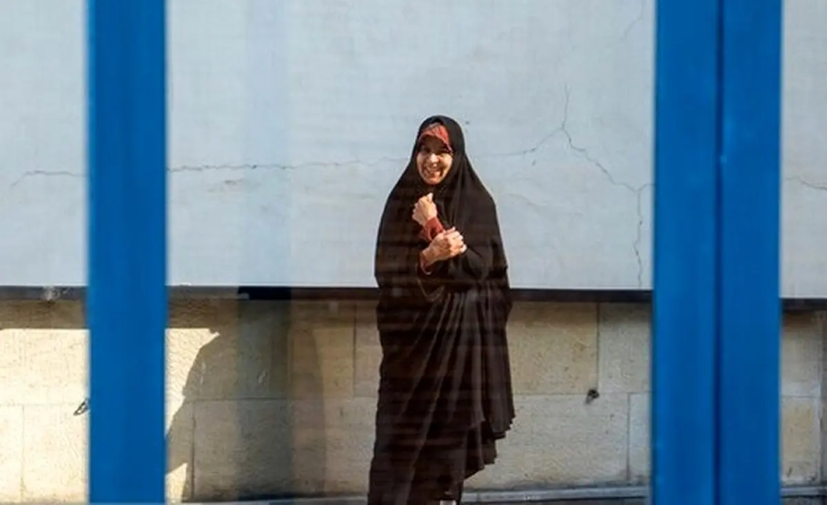 فائزه هاشمی دادگاهی شد + علت