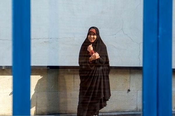 فائزه هاشمی دادگاهی شد + علت