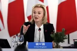 وزیر خارجه انگلیس و حرف مفت درباره ایران