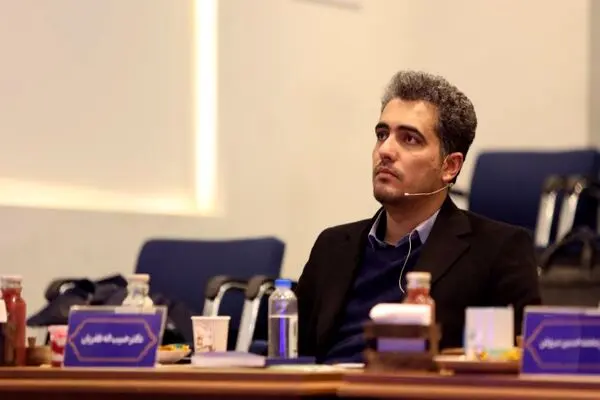 طرح‌های بنزینی دولت غیرکارشناسی است

