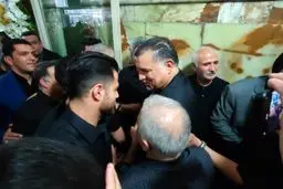 موبایل‌ها آماده! علی دایی می‌آید (عکس)