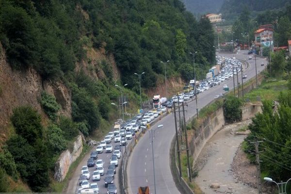حذف موقت پرداخت عوارض برای تسهیل تردد خودروها 