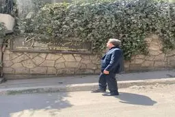 حضور عراقچی در محل اصابت موشک به وزارت خارجه