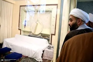  امام خمینی(ره)