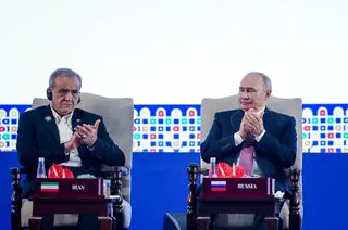 گزارش تصویری از پزشکیان و پوتین در اجلاس بریکس