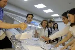 موافقت مردم ازبکستان با افزایش مدت دوران ریاست جمهوری