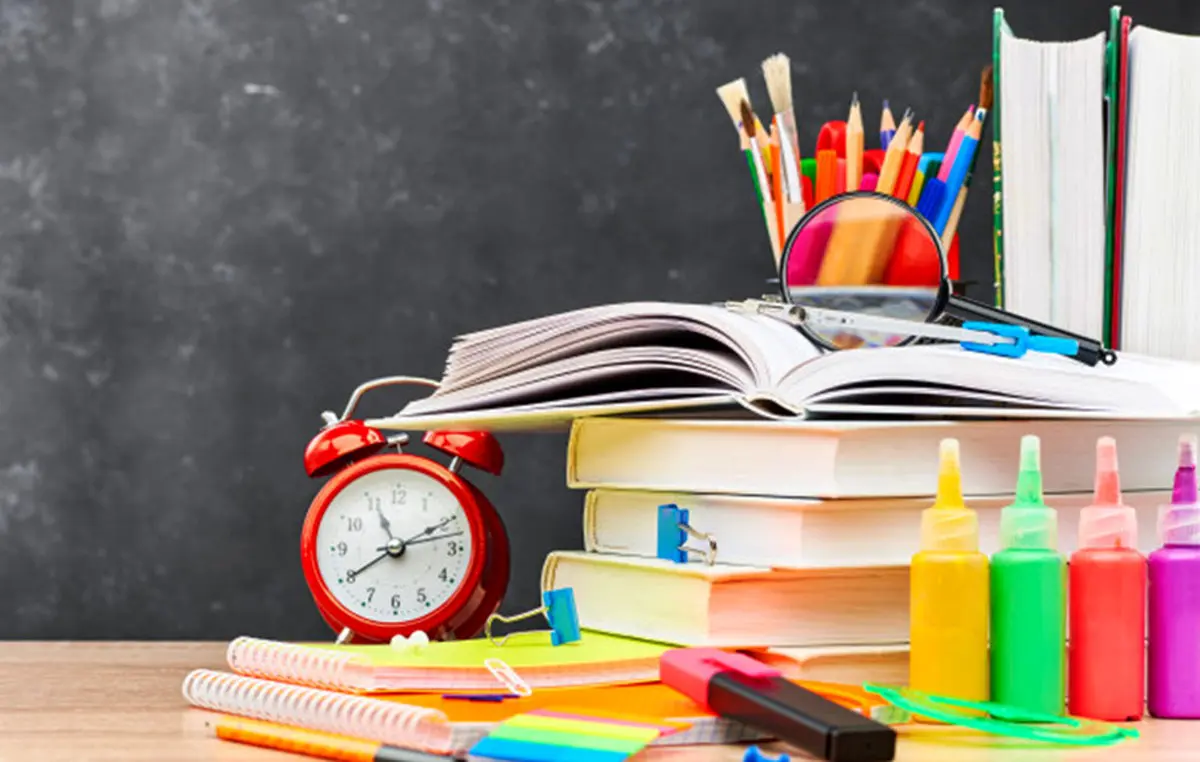 بررسی قیمت انواع لوازم تحریر و کتاب کمک درسی در بازار