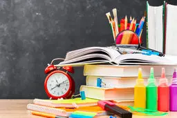 بررسی قیمت انواع لوازم تحریر و کتاب کمک درسی در بازار