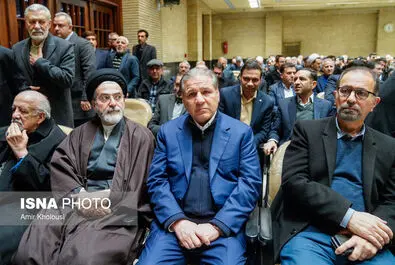 محمد شریعتمداری