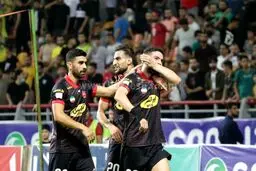 رونمایی از بهترین خرید سال با لباس پرسپولیس!